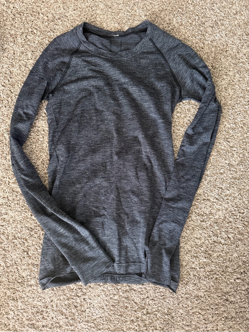 lululemon athletica Long Sleeve Crew in Charcoal